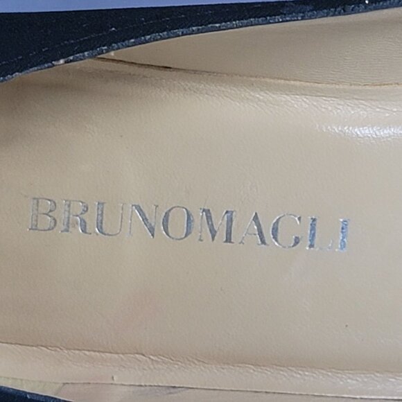 Bruno Magli Black Peep Toe Kitten Heel Pumps. Size 7.5B - Picture 7 of 9